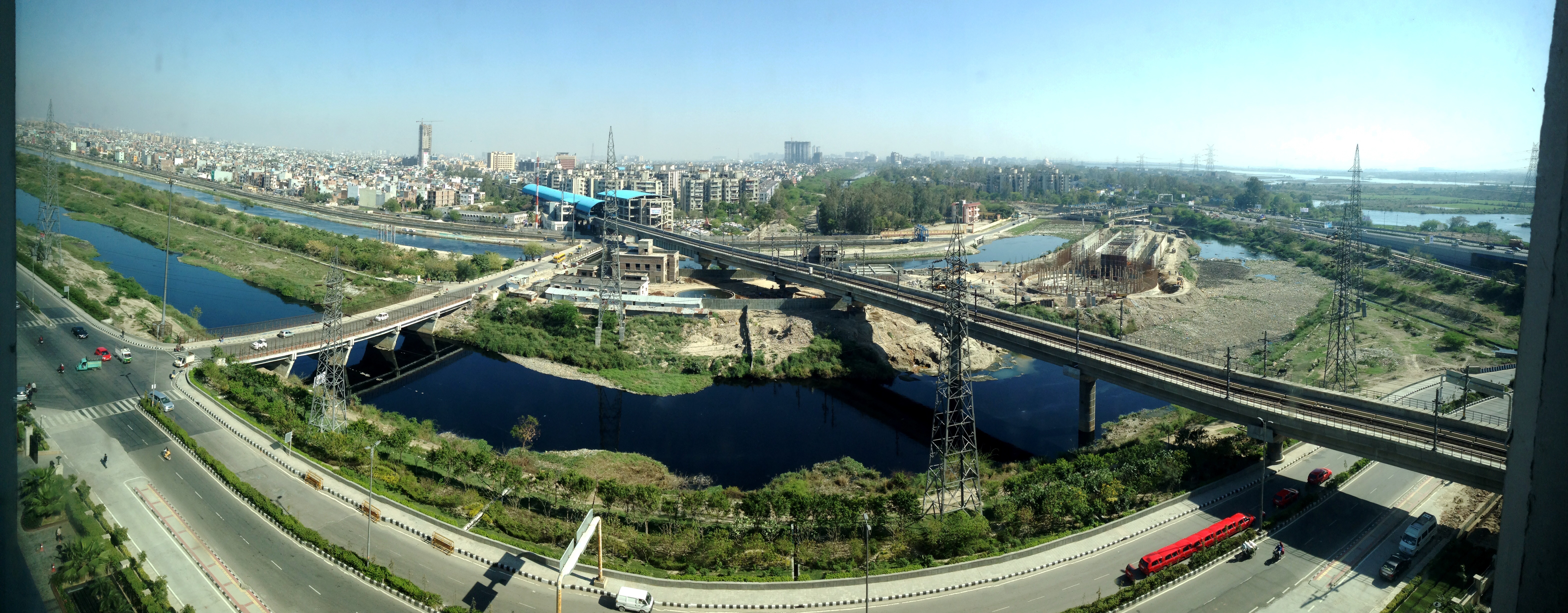 Top 10 Reasons Why Noida is the Best Place to Invest in Property in 2026