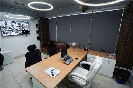 860 Sq-ft Commercial Office Space For Rent in World Trade Tower, Sector 16, Noida